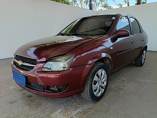 Chevrolet Classic LS 2011 em leilão