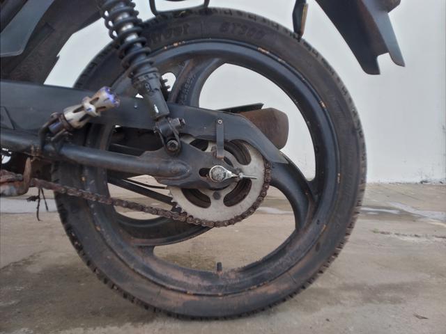 HONDA CG 125 TITAN - 1998/1999 — foto 4 de 11