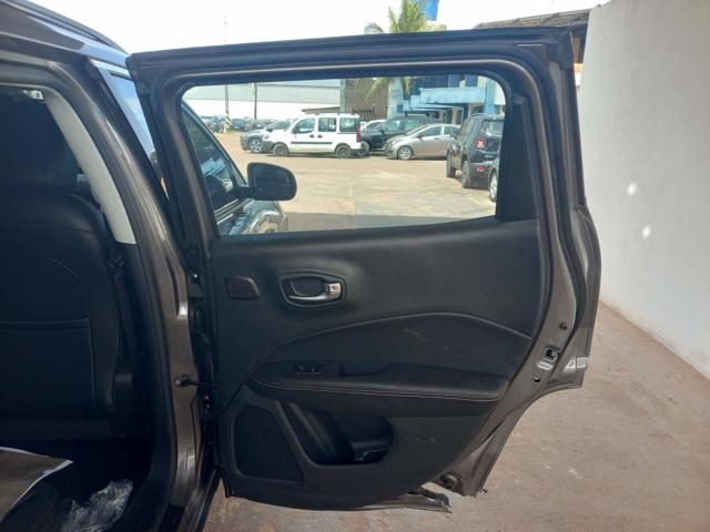 JEEP COMPASS LONGITUDE F - 2021/2021 — foto 17 de 29