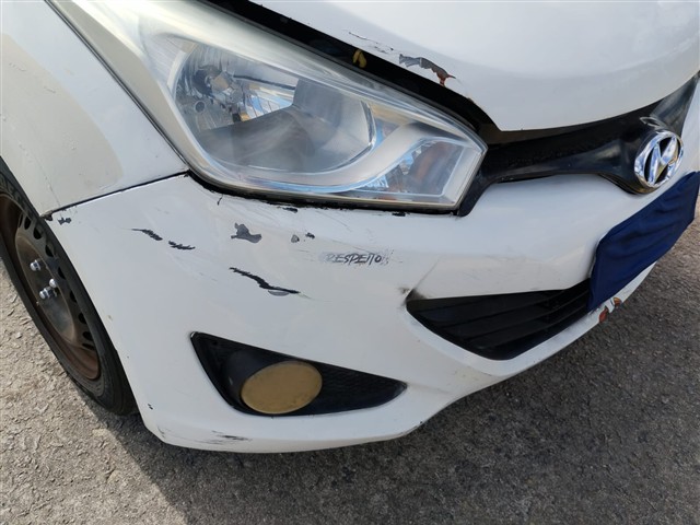 HYUNDAI HB20 1.6M COMF - 2014/2015 — foto 8 de 40