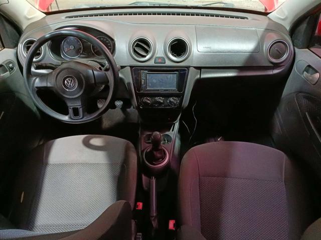 VOLKSWAGEN VOYAGE TL MA S - 2015/2015 — foto 28 de 40