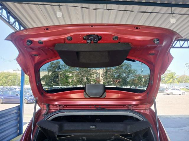 RENAULT SANDERO EXPR 10 - 2016/2017 — foto 23 de 38