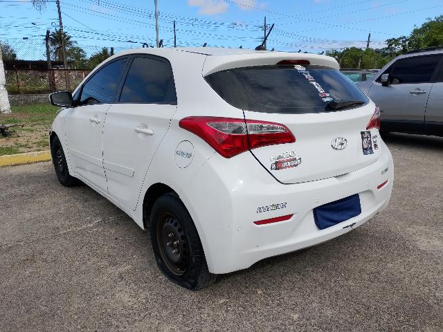 HYUNDAI HB20 1.6M COMF - 2014/2015 — foto 4 de 40