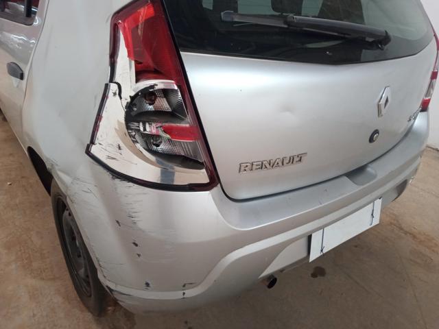 RENAULT SANDERO AUT1016V - 2009/2009 — foto 34 de 37