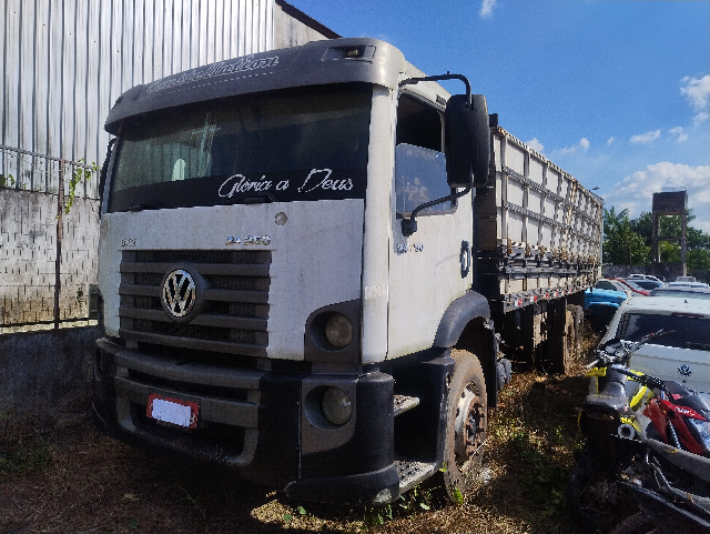 VOLKSWAGEN - 24.250 CNC 6X2 - leilão extrajudicial - SN PA - lance mínimo R$ 101.171