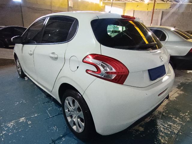 PEUGEOT 208 ACTIVE - 2013/2014 — foto 3 de 27