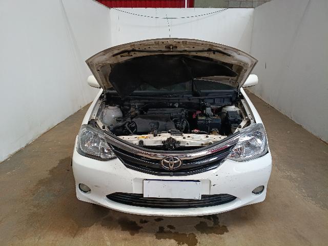 TOYOTA ETIOS SD XLS - 2013/2013 — foto 18 de 33