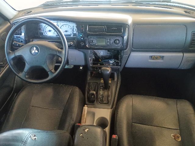 Foto 25 de 34: PAJERO SPORT FLEX - 2009/2010