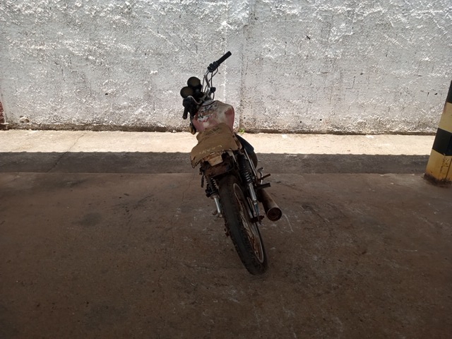 HONDA CG 125 TITAN KSE - 2002/2002 — foto 8 de 23