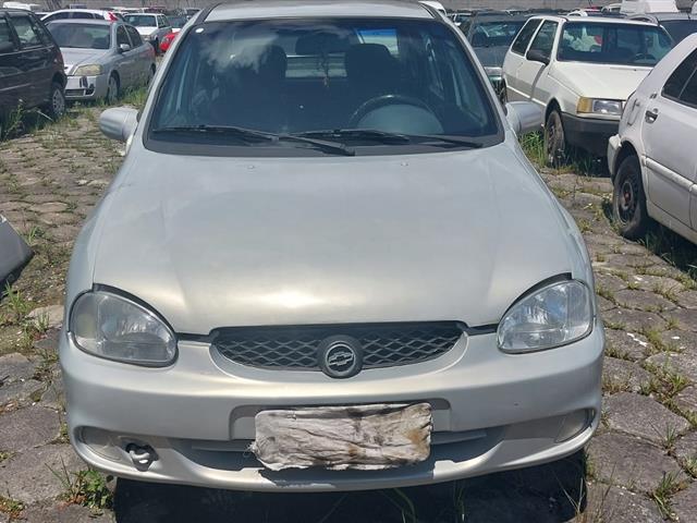 Foto 7 de 25: CORSA MILENIUM - 2001/2002