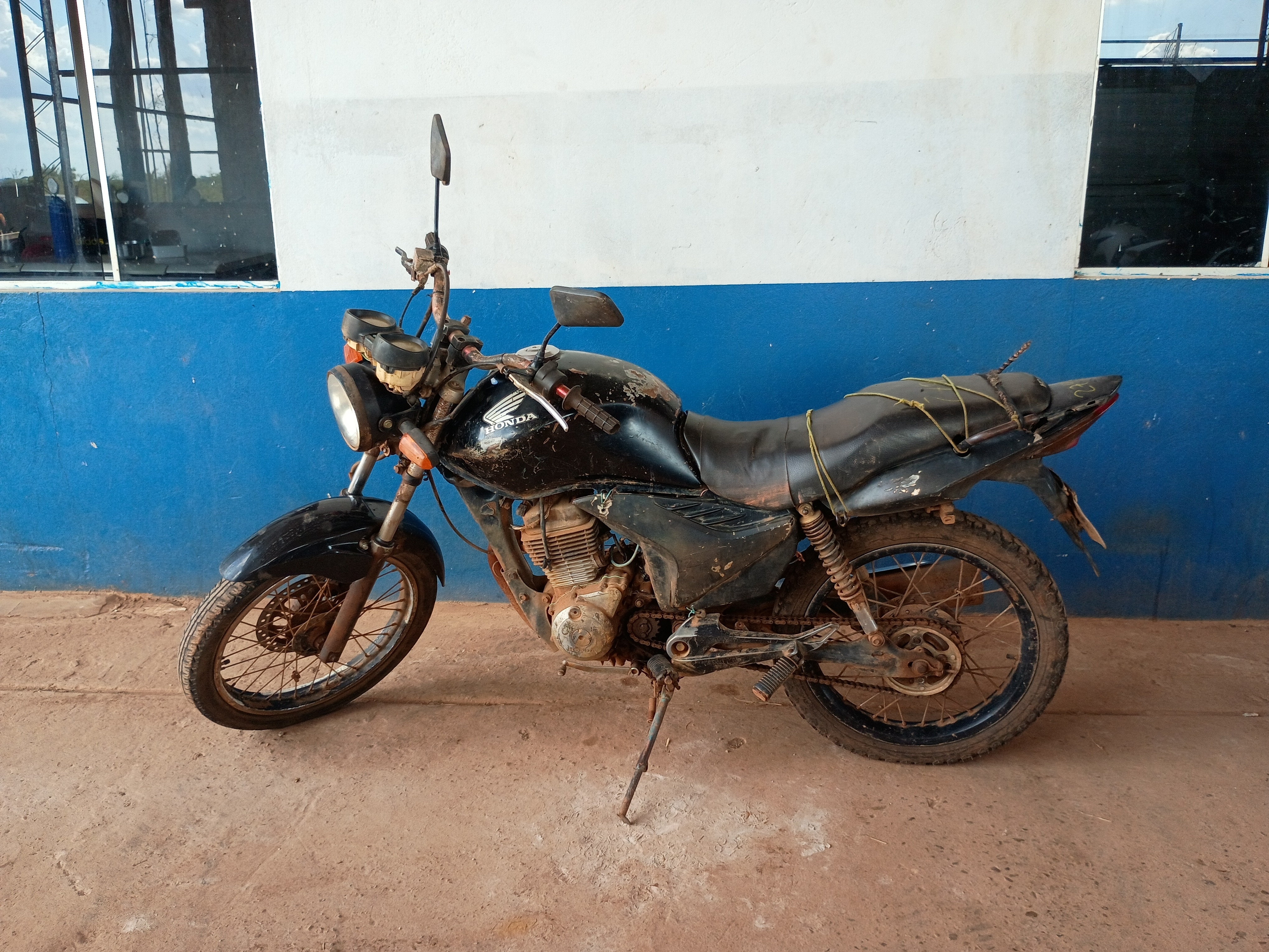 HONDA - CG 150 TITAN ESD - leilão extrajudicial - ALTAMIRA PA - lance mínimo R$ 446