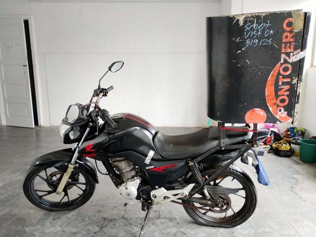 Honda CG 160 FAN 2021 em leilão