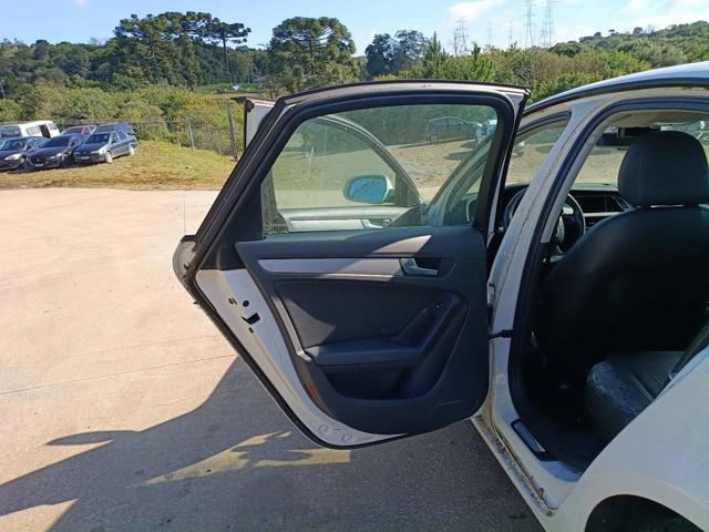 AUDI A4 2.0T 180HP - 2011/2011 — foto 14 de 23