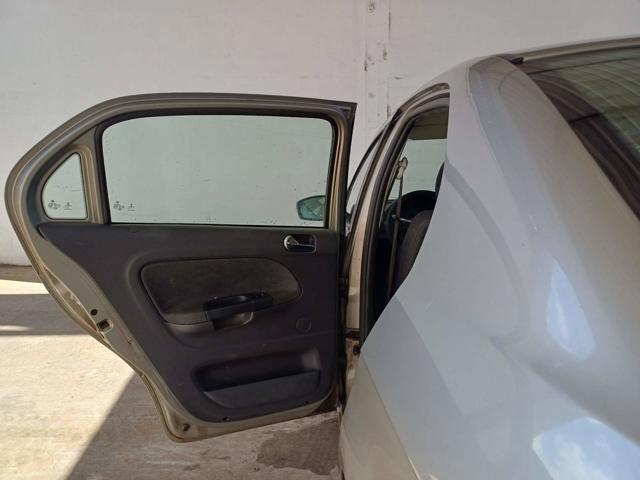 VOLKSWAGEN VOYAGE CL MB - 2015/2016 — foto 13 de 26