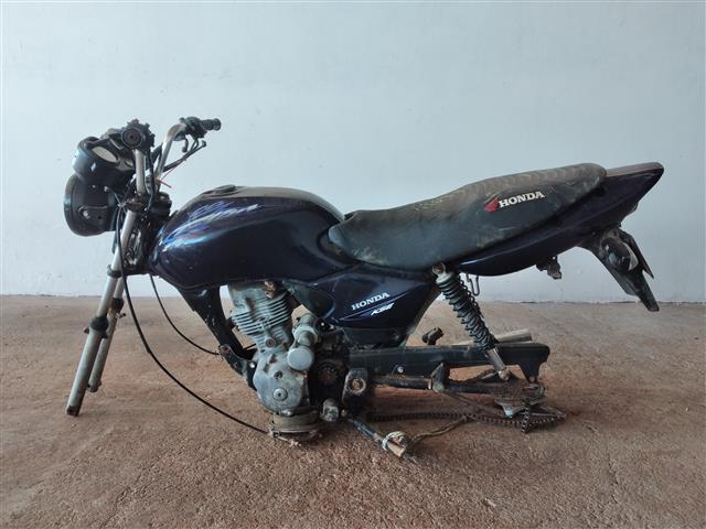 HONDA - CG 125 TITAN KSE - leilão judicial - IPUEIRAS PI - lance mínimo R$ 70
