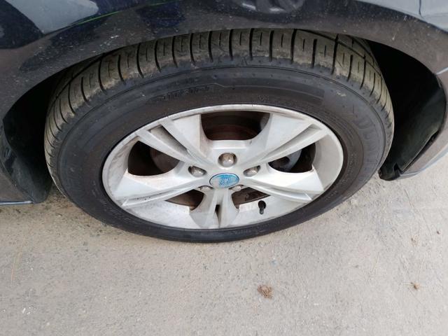FORD FOCUS SE 1.6 S - 2013/2014 — foto 34 de 40