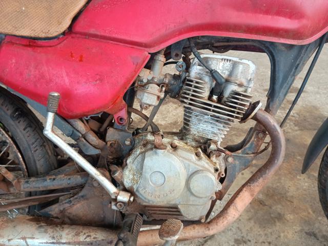 HONDA CG 125 TITAN - 1998/1999 — foto 7 de 11