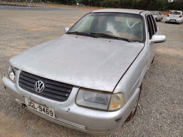 VOLKSWAGEN - SANTANA 2.0 - leilão extrajudicial - SAMAMBAIA DF - lance mínimo R$ 4.600