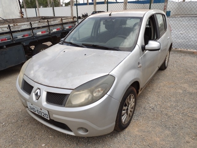RENAULT - SANDERO EXP 16 - leilão extrajudicial - SAMAMBAIA DF - lance mínimo R$ 7.500
