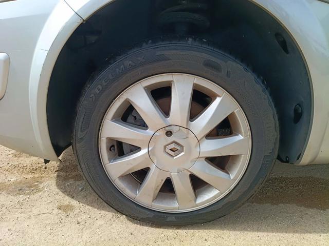 RENAULT MEGANEGT DYN 16 - 2010/2011 — foto 21 de 23
