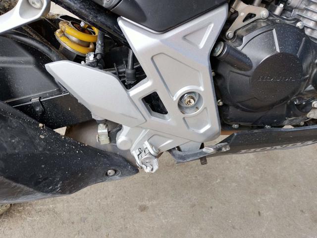 Foto 16 de 22: CB300F TWISTER ABS - 2026/2026