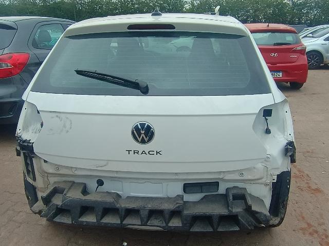 Foto 28 de 28: POLO TRACK MA - 2025/2026