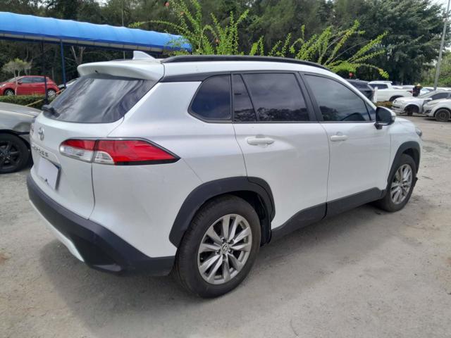 TOYOTA CCROSS XR 20 - 2023/2024 — foto 4 de 36